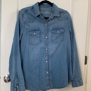 NWT - Gap 1969 denim shirt